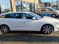 Occasion Volvo V60 Summum 215 PK (158 kW) 2014 Wit Stationwagen