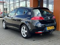 tweedehands Seat Leon 2.0FSI|Sportstoelen|Navi|Bluetooth|Cruise|Trekhaak