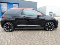 tweedehands Citroën DS3 1.2 PureTech So Red