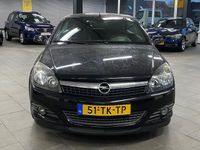 tweedehands Opel Astra Cabriolet TwinTop 1.6 Cosmo navigatie half leer clima cruise controle lm-velgen 101dzkm