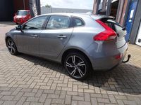 Occasion Volvo V40 R-Design 122 PK (89 kW) 2016 Grijs Hatchback