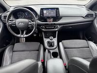 Occasion Hyundai i30 Comfort 140 PK (102 kW) 2018 Zwart Hatchback