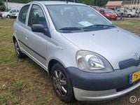 Occasion Toyota Yaris Luna 68 PK (50 kW) 2001 Grijs Hatchback