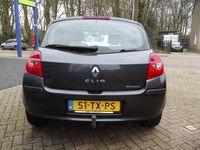 tweedehands Renault Clio 1.2-16V Expression airco cruise