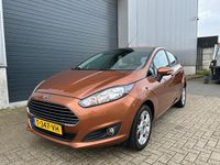 Occasion Ford Fiesta Titanium 101 PK (74 kW) 2013 Oranje Hatchback