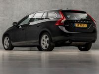 tweedehands Volvo V60 1.6 T4 Momentum 180Pk Automaat (NAVIGATIE, CLIMATE, COGNAC LEDER, STOELVERWARMING, SPORTSTOELEN, PARKEERSENSOREN, CRUISE CONTROL, NIEUWSTAAT)