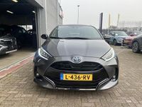 Occasion Toyota Yaris Executive 116 PK (85 kW) 2021 Grijs Hatchback