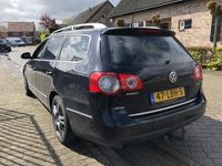 tweedehands VW Passat Variant 1.4TSI Automaat Highline (ENGINE BROKE) Navi/Clima