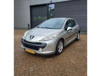 tweedehands Peugeot 207 1.4 VTi XR, Airco, Stoelverwarming, 5 drs