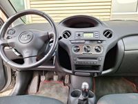 tweedehands Toyota Yaris | 1.0 VVT-i S-Line | Zeer lage km stand |