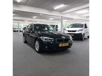 tweedehands BMW 118 1-SERIE i Sport Line Edition-AUTOMAAT-XENON-PARKEERSENSOREN