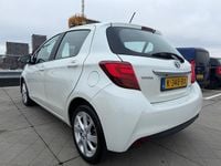 Occasion Toyota Yaris 75 PK (55 kW) 2014 Wit Hatchback