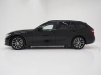 tweedehands BMW 330 3-SERIE Touring i 259PK Shadow Line | Panoramadak | LED | Climate | Cruise