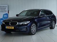 Occasion BMW 330 Executive 259 PK (190 kW) 2019 Blauw Stationwagen