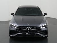 tweedehands Mercedes E250 CLA-KLASSE CoupeAMG NIGHT Premium | Panoramadak | Keyless Entry | Dodehoekassistent | MultiBeam LED | Sfeerverlichting | Achteruitrijcamera |