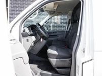 tweedehands VW Transporter 2.0 TDI L2H1 28 Economy Business