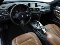 tweedehands BMW 330 3 Serie Touring i 252pk M Individual Aut- Design Leder Interieur, Park Assist, Trekhaak, Carbon, Dynamic Select, Led, Cruise