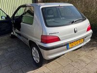 Occasion Peugeot 106 60 PK (44 kW) 2003 Grijs Hatchback
