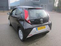 Occasion Toyota Aygo X-play 72 PK (52 kW) 2020 Zwart (metallic) Hatchback