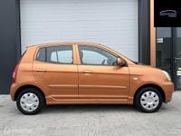 Occasion Kia Picanto LX 65 PK (47 kW) 2005 Oranje Hatchback