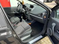 tweedehands Renault Clio Estate 1.2 TCE 20th Navigatie Clima