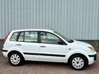 Occasion Ford Fusion 80 PK (58 kW) 2008 Wit Hatchback