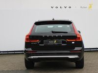 tweedehands Volvo XC60 T6 350PK Recharge Automaat AWD Plus Bright Panoramisch schuif-kanteldak / Adaptieve cruise control / lederen bekleding / Google Infotainment / Getint glas vanaf B-Stijl