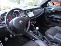 Occasion Alfa Romeo Giulietta Turismo 120 PK (88 kW) 2012 Zwart Hatchback