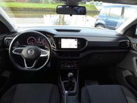 tweedehands VW T-Cross - 1.0 TSI Life dec 2019 NAVI, CLIMA, CRUISE, PDC, LM VELGEN!!