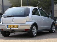 tweedehands Opel Corsa 1.4-16V Silverline