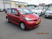 Occasion Toyota Aygo Comfort 68 PK (50 kW) 2012 Rood Hatchback