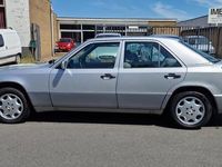 Occasion Mercedes E230 132 PK (97 kW) 1991 Grijs Sedan