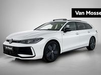Nieuw VW Passat Business 150 PK (110 kW) 2025 Wit Stationwagen