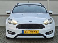 tweedehands Ford Focus 1.0 ST-LINE 125PK / NL auto