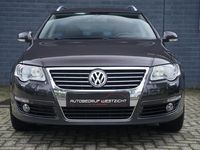 tweedehands VW Passat Variant 1.8 TFSI Highline Automaat, Navigatie