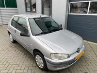 tweedehands Peugeot 106 1.1 Accent