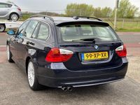 tweedehands BMW 325 3-SERIE Touring i Business Line Zeer nette auto! Youngtimer!