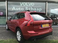 tweedehands Volvo XC60 2.0 T8 Twin Engine AWD Momentum Automaat | Rijklaar incl 12 mnd Bovag | Panoramadak Park assist voor Keyless entry