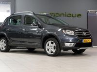 Occasion Dacia Sandero Lauréate 90 PK (66 kW) 2016 Grijs Hatchback