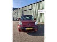 Occasion Renault Kangoo Expression 106 PK (77 kW) 2010 Rood MPV