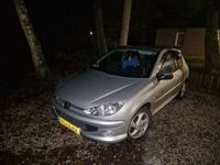 tweedehands Peugeot 206 1.4-16V Quiksilver