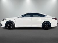 Occasion Lexus ES300H Business Edition 218 PK (160 kW) 2023 Wit (metallic) Sedan