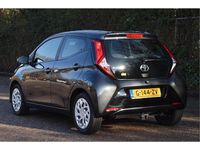 Occasion Toyota Aygo X-play 74 PK (54 kW) 2019 Grijs Hatchback