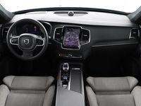 tweedehands Volvo XC90 T8 Aut-8 Recharge AWD Ultimate Dark Long Range | Full Option | Bowers & Wilkins audiosysteem | Parke | Full Option | Bowers & Wilkins audiosysteem | Parkeerverwarming met timer | Gelamineerde zijruiten rondom | Semi elektrische trekhaak | Lucht