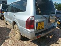 tweedehands Mitsubishi Pajero 3.2 Di-D GLS Long Body - Airco - Trekhaak - Schade