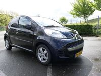 tweedehands Peugeot 107 1.0-12V Urban Move Apk/Airco/Cd/5Drs/e R