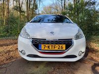 tweedehands Peugeot 208 208gti 1.6 turbo 200 pk leer miltek nette