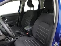 tweedehands Dacia Duster 1.3 - 130PK TCe Comfort | Navigatie | Cruise Control | Airco | Apple Carplay/Android Auto | Parkeersensoren | Licht & Regen Sensor | Camera | Electrische Ramen | Centrale Deurvergrendeling |