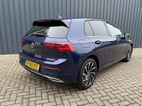Occasion VW Golf VIII Style 150 PK (110 kW) 2020 Blauw Hatchback