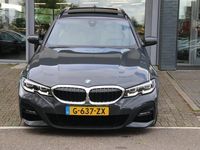 tweedehands BMW 330 330 3-serie Touring i High Executive M-PAKKET PANO